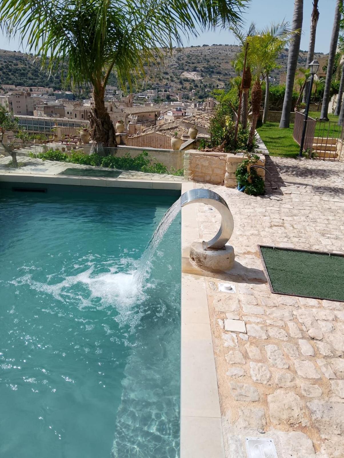 فيلا Borgo Hedone شيكلي المظهر الخارجي الصورة